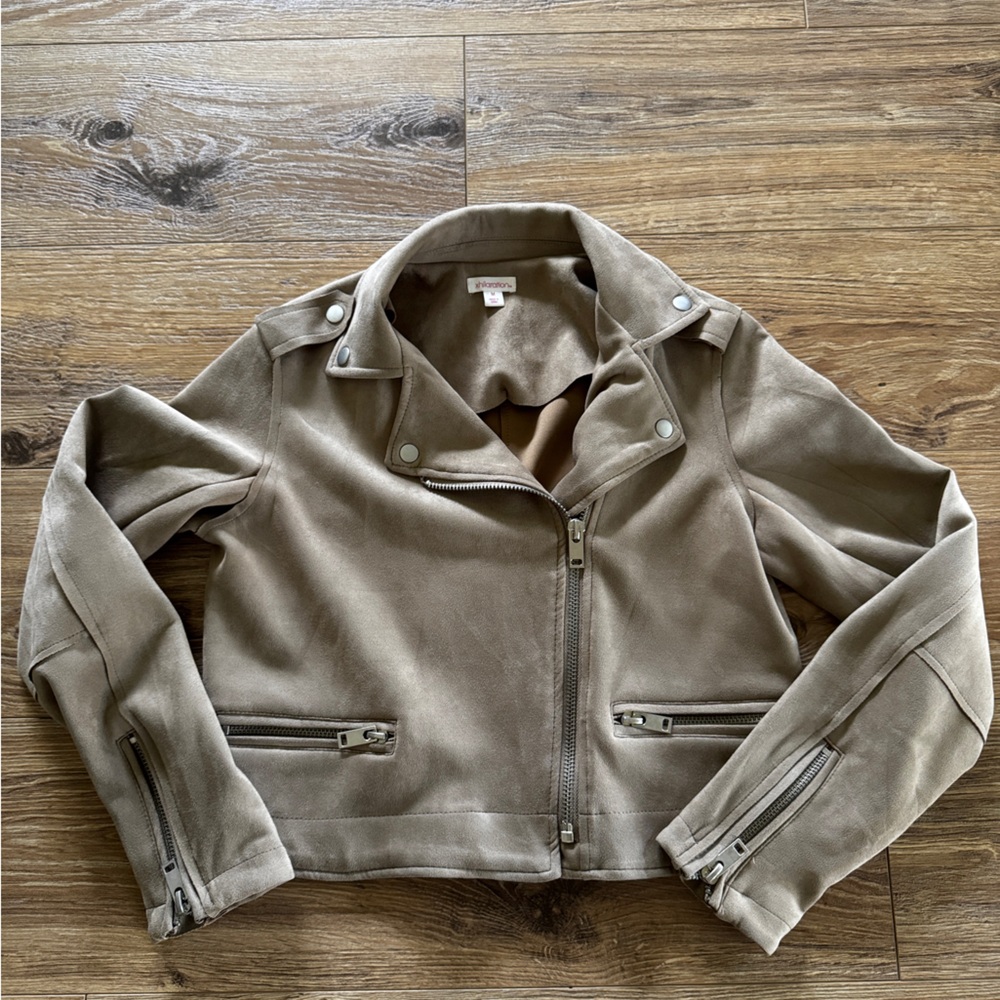 💕 Xhilaration Tan Faux Suede Cropped Moto Jacket 💕